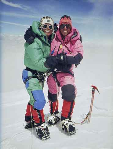 
Scott Fischer And Ed Viesturs On K2 Summit August 16, 1992 - Himalayan Quest: Ed Viesturs on the 8,000-Meter Giants book
